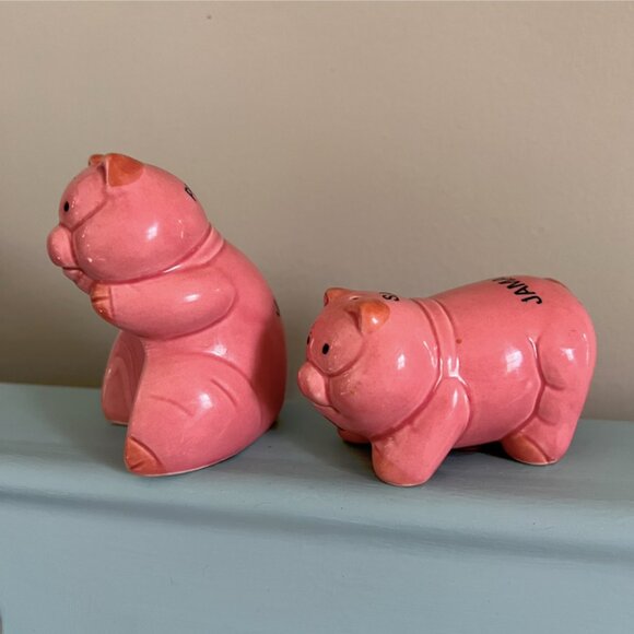Naughty Vintage RARE Pig Shaped Salt & Pepper Shakers "Jamaica" Souvenir - Picture 9 of 11
